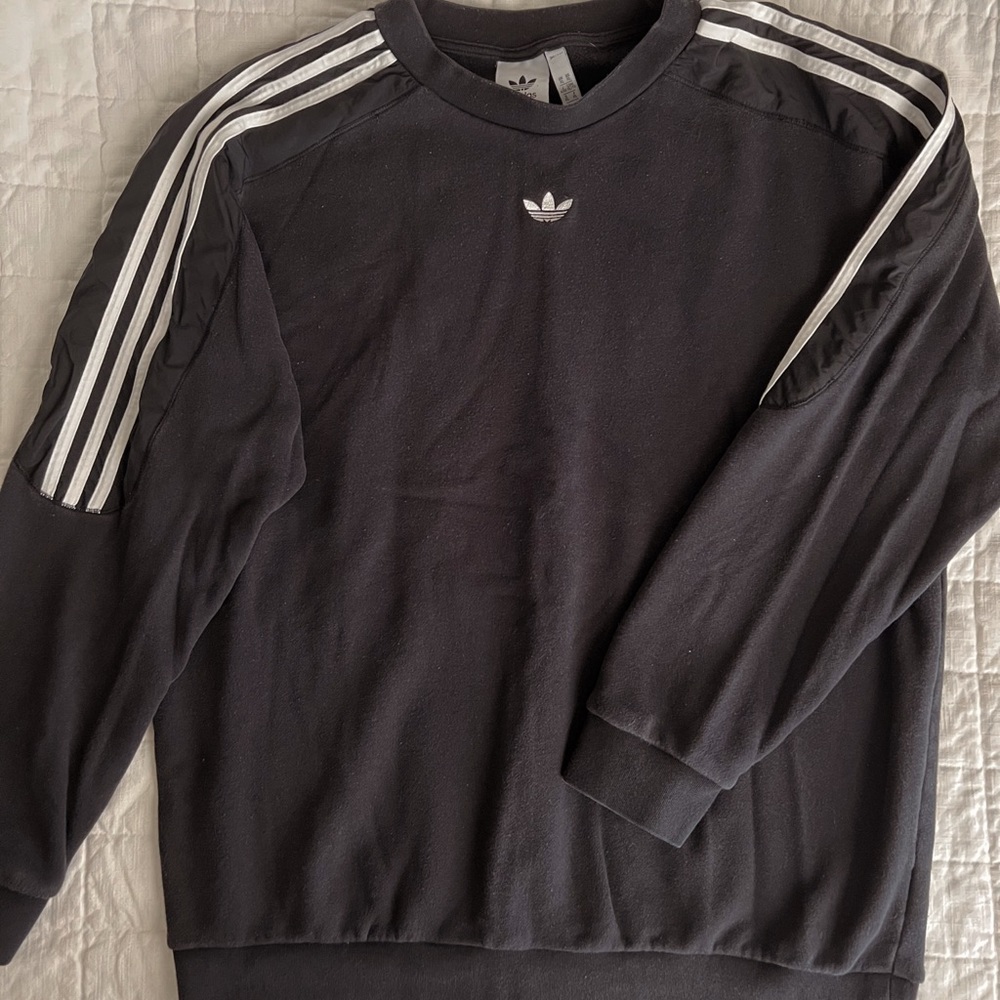 ADIDAS - three stripe black sweatshirt
